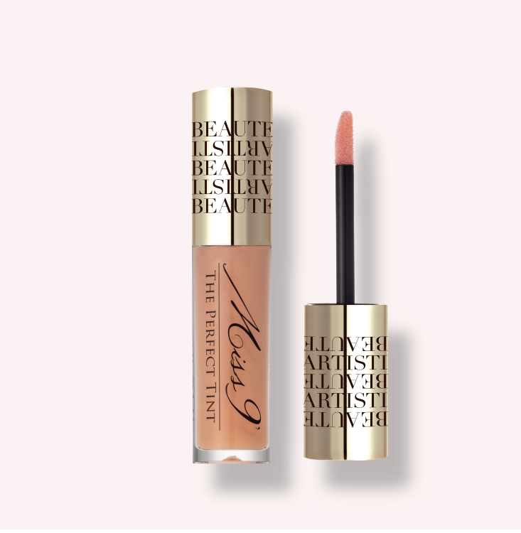 Lip Gloss(02) by Artistic & Co.